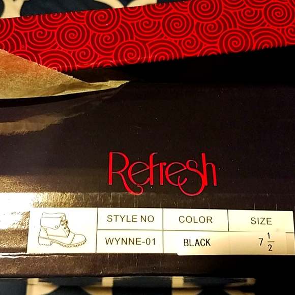 New womans boots - Picture 1 of 4